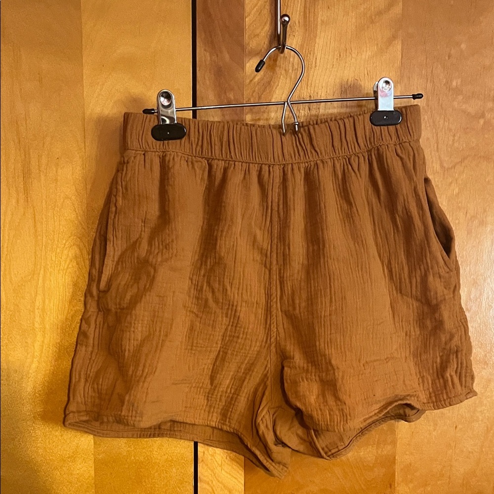 Universal Thread Small Rust-Tan High Waist Elastic Waist Shorts